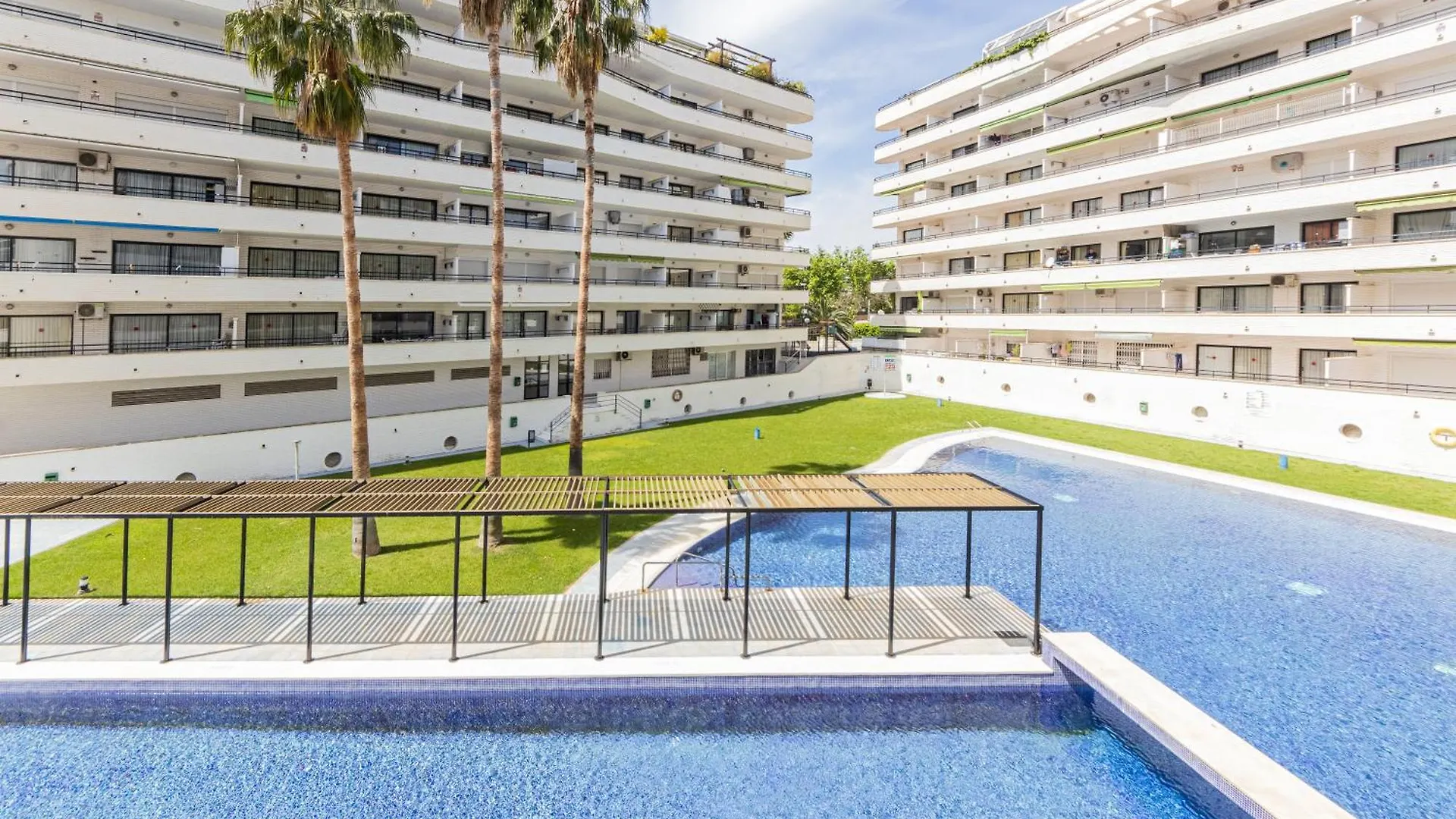 Montecarlo-Complejo Riviera Lejlighed Salou Spanien